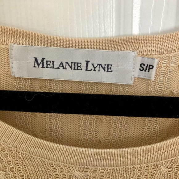 T-shirt - Picture 3 of 3